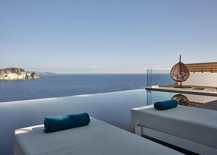 Вилла Alkyonides